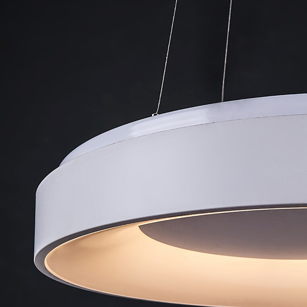 Ceilo – модерен LED пендел с дистанционно управление, регулируема светлина, 38W