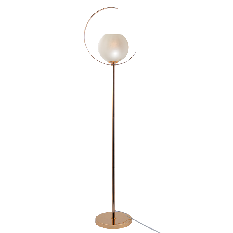 IPARELLE Lantern – Brass Base with Pearl Cup.