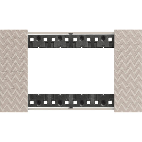 Frame 4M Illusion Italian standard - bticino Living Now KA4804MM