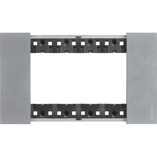 Frame 4M Luna Italian standard - bticino Living Now KA4804NW