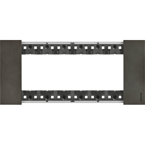 Frame 6M Cosmos Italian standard - bticino Living Now KA4806NG