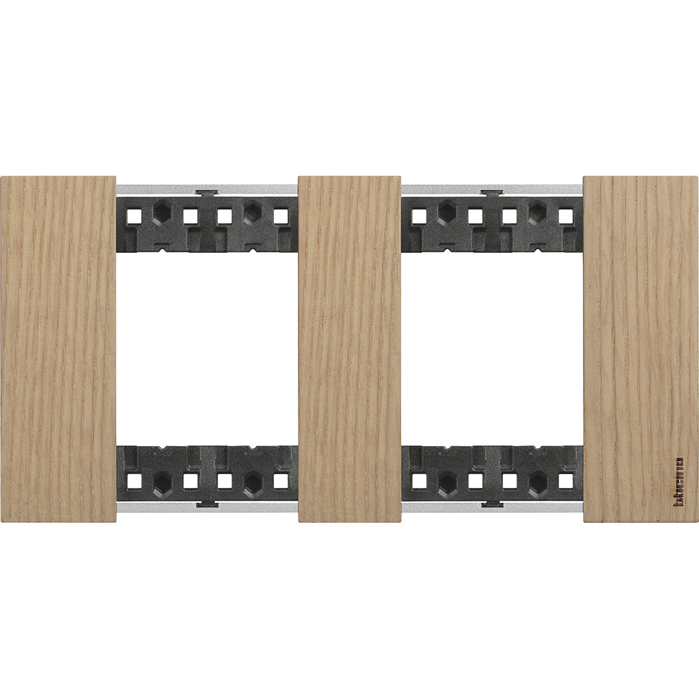 Frame 2x2M Oak German standard - bticino Living Now KA4802M2LM