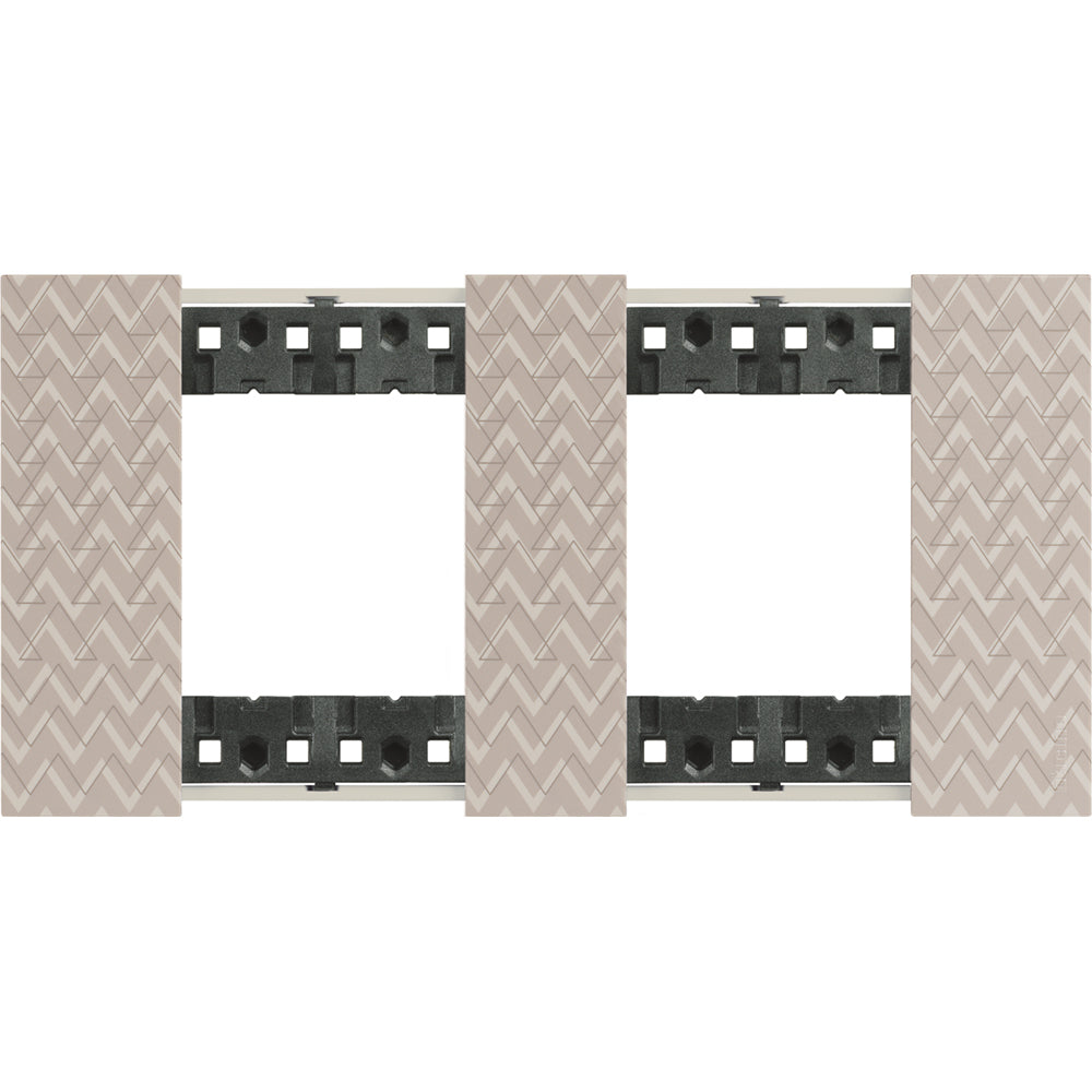Frame 2x2M Illusion German standard - bticino Living Now KA4802M2MM