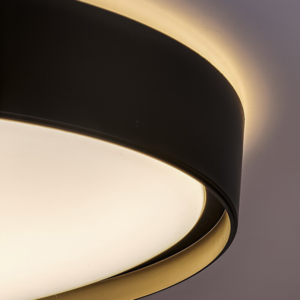 Achilles – смарт LED плафон 40W, черен метал, димируем с дистанционно и приложение, RGB, 2700–6500K