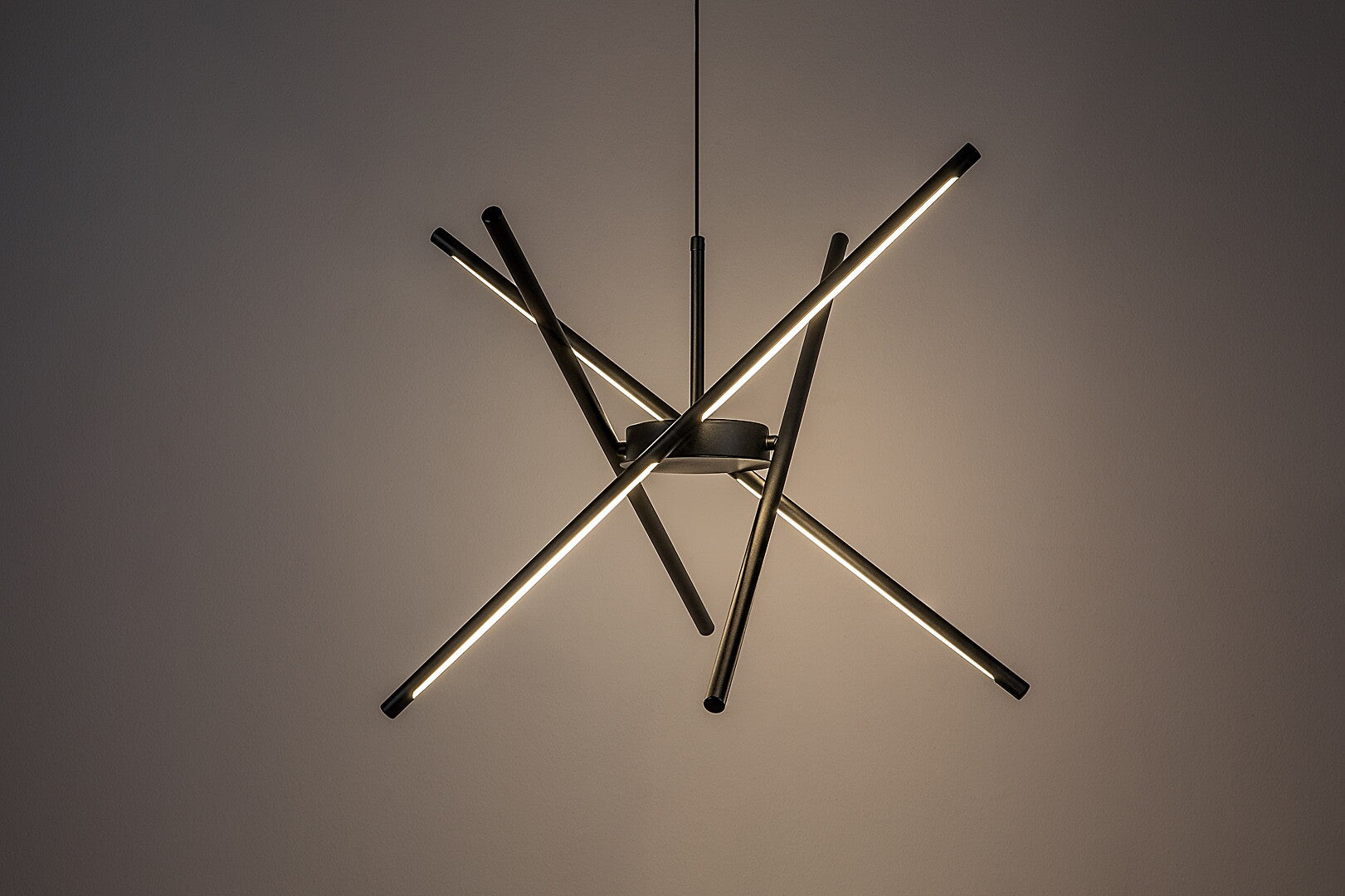 Henli 2 – Hanging LED lamp 40W, black, round shape | RABALUX