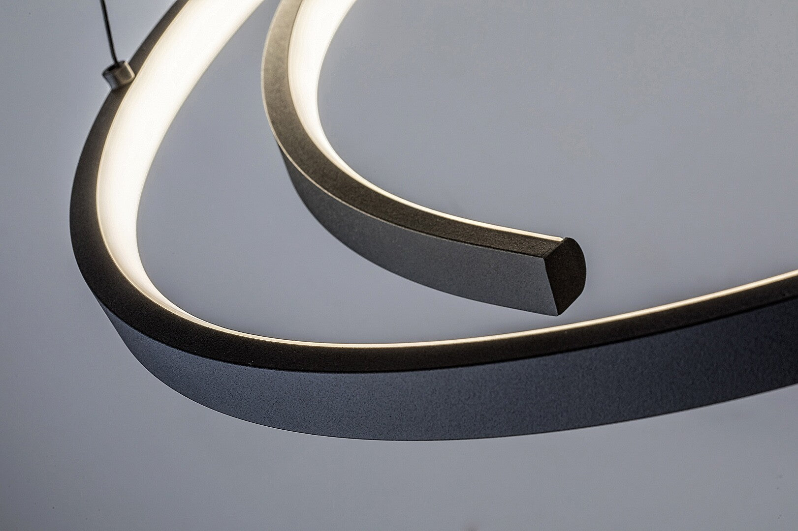 NILOO | Black LED pendant light – 40W, 4000K, modern style