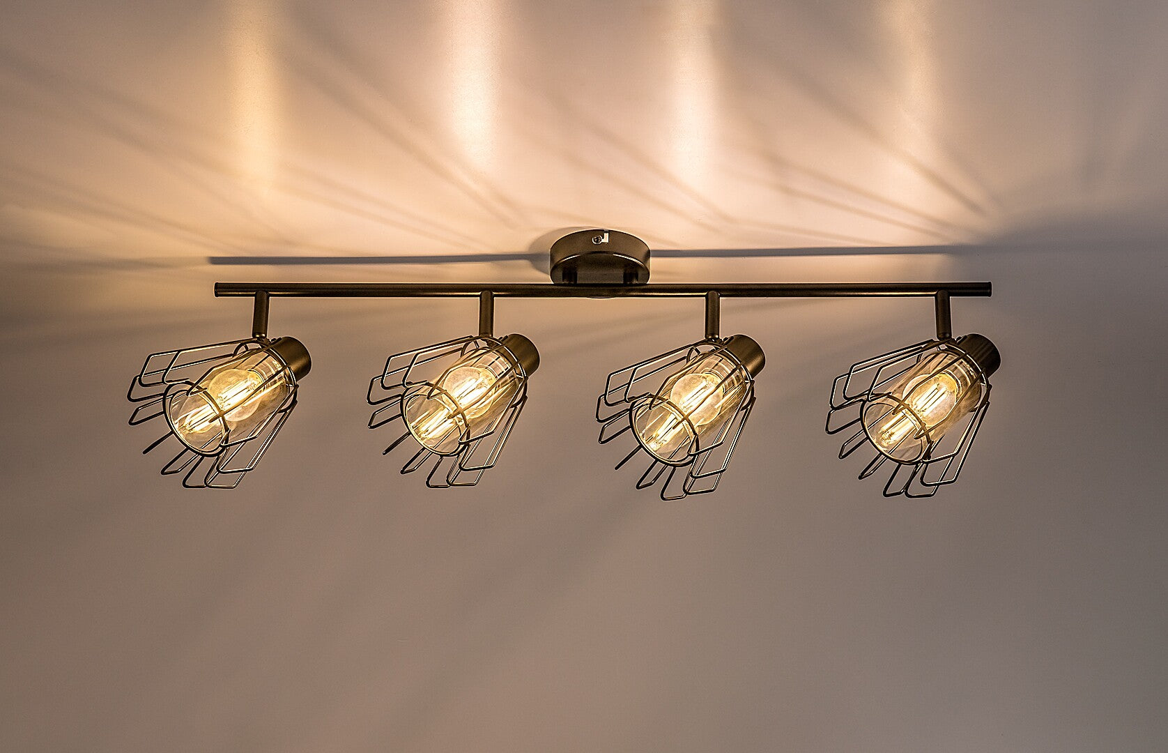 Emerencia – Quadruple spot in industrial style with dimmed glass, 4xE14 | RABALUX