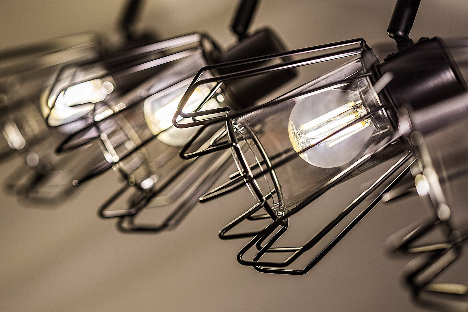 Emerencia – Quadruple spot in industrial style with dimmed glass, 4xE14 | RABALUX