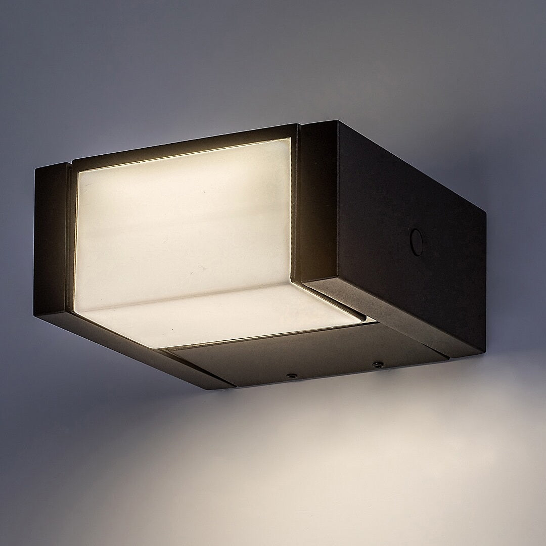 Cubbington – външна LED стенна лампа, черна, модерна